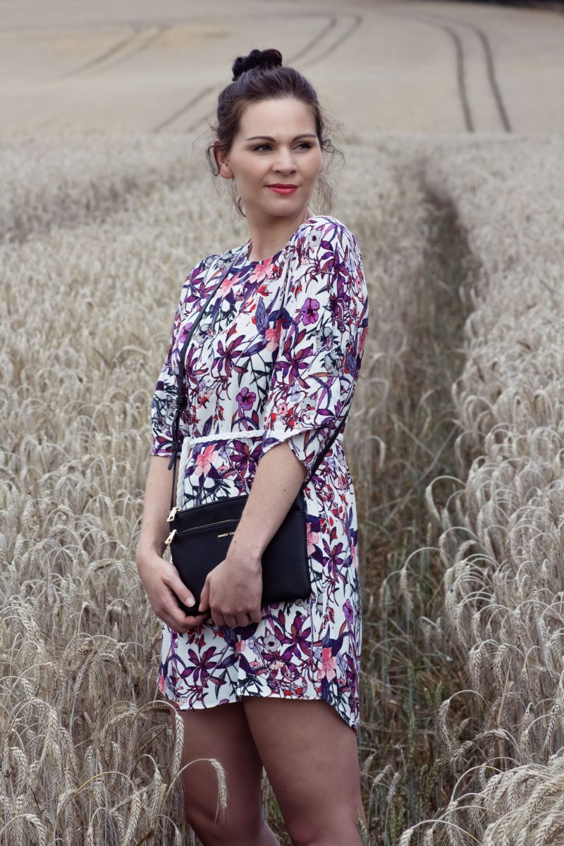 Kleidermädchen - floral summer dress