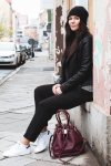 Kleidermaedchen, Fashionblog, Modeblog, Erfurt, Berlin, Outfit, Topshop Lederjacke, Zara Rollkragenpullover, COS Mütze, Zara Hose, Stan Smith Sneakers adidas, Daniiel Wellington Armband Uhr, kleidermaedchen.de