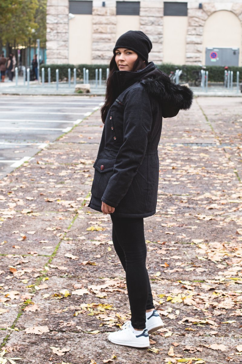 Kleidermaedchen, Fashionblog, Modeblog, Erfurt, Berlin, Outfit, Herbst-Outfit, Petrûs Jacke, Parka, Winterjacke, COS Mütze, adidas Stan Smith, Urban Outfitters Jeans, kleidermaedchen.de