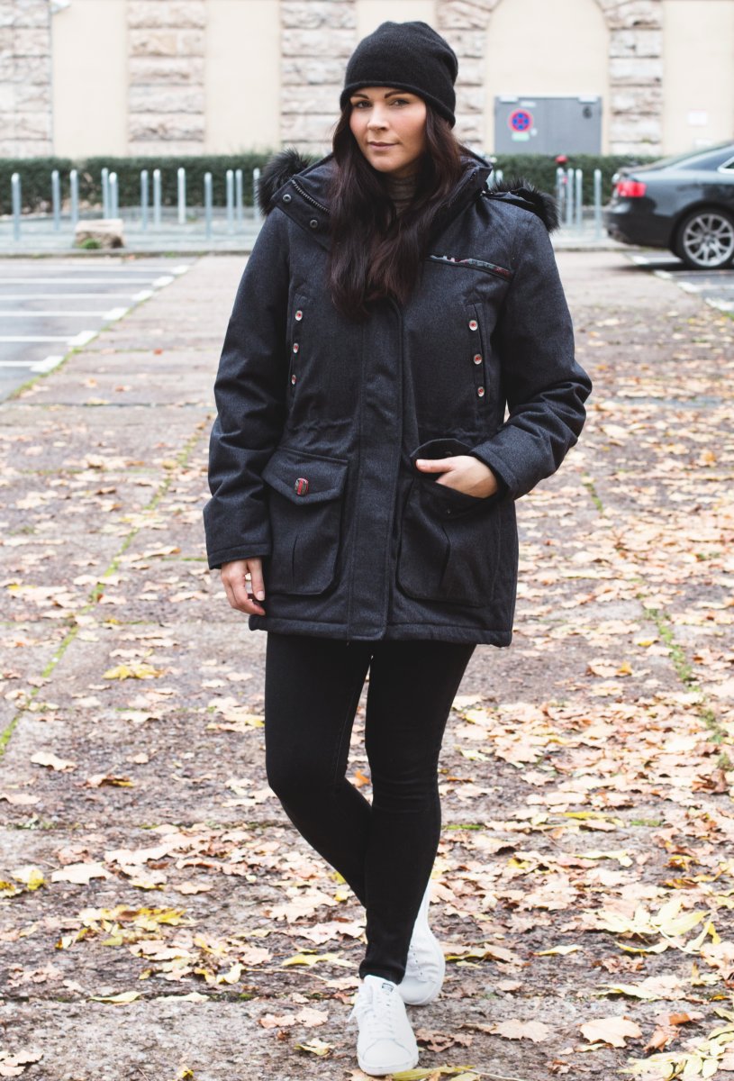 Kleidermaedchen, Fashionblog, Modeblog, Erfurt, Berlin, Outfit, Herbst-Outfit, Petrûs Jacke, Parka, Winterjacke, COS Mütze, adidas Stan Smith, Urban Outfitters Jeans, kleidermaedchen.de