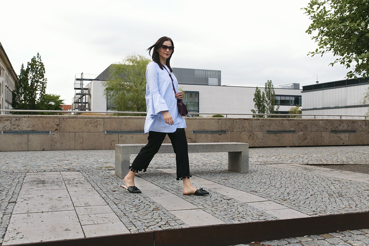 Outfit Kleidermaedchen.de Modeblog, erfurt, thueringen, berlin, fashionblog, Fashion Blog, Magazin, kleidermaedchen.de, Influencer Marketing und Kommunikation, Creator, Sommeroutfit, Fashionkarussell Übergangslook mit Kleid, Zara, Paul Hewitt, Culotte, Kleid über Hose, Herst, JustFab Tasche