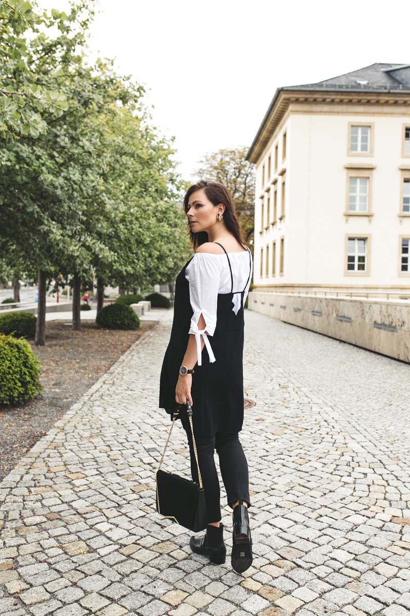 Outfit Kleidermaedchen.de Modeblog, erfurt, thueringen, berlin, fashionblog, Fashion Blog, Magazin, Blogazine, kleidermaedchen.de, Influencer Marketing und Kommunikation, Creator, Sommeroutfit, Herbstoutfit, Mango, Slip Dress, & Other Stories, What For Tasche, LLoyd Schuhe, Lars Larsen Uhr, Off-Shoulder Bluse