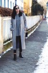 Kleidermaedchen.de Modeblog, erfurt, thueringen, berlin, fashionblog, Fashion Blog, Magazin, Blogazine, kleidermaedchen.de, Influencer Marketing und Kommunikation, Creator, Winteroutfit, Winter Outfit, Fashion Week Berlin 2017, Zara, Kleid, Kariert, Lederhose, Pieces, Ankle Boots Bianco, Cosmoparis Tasche, Ray-Ban, Sonnenbrille, Catrice Lippen Pecil, So style ich den Oversize-Mantel elegant zu Karo-Kleid und Lederhose!