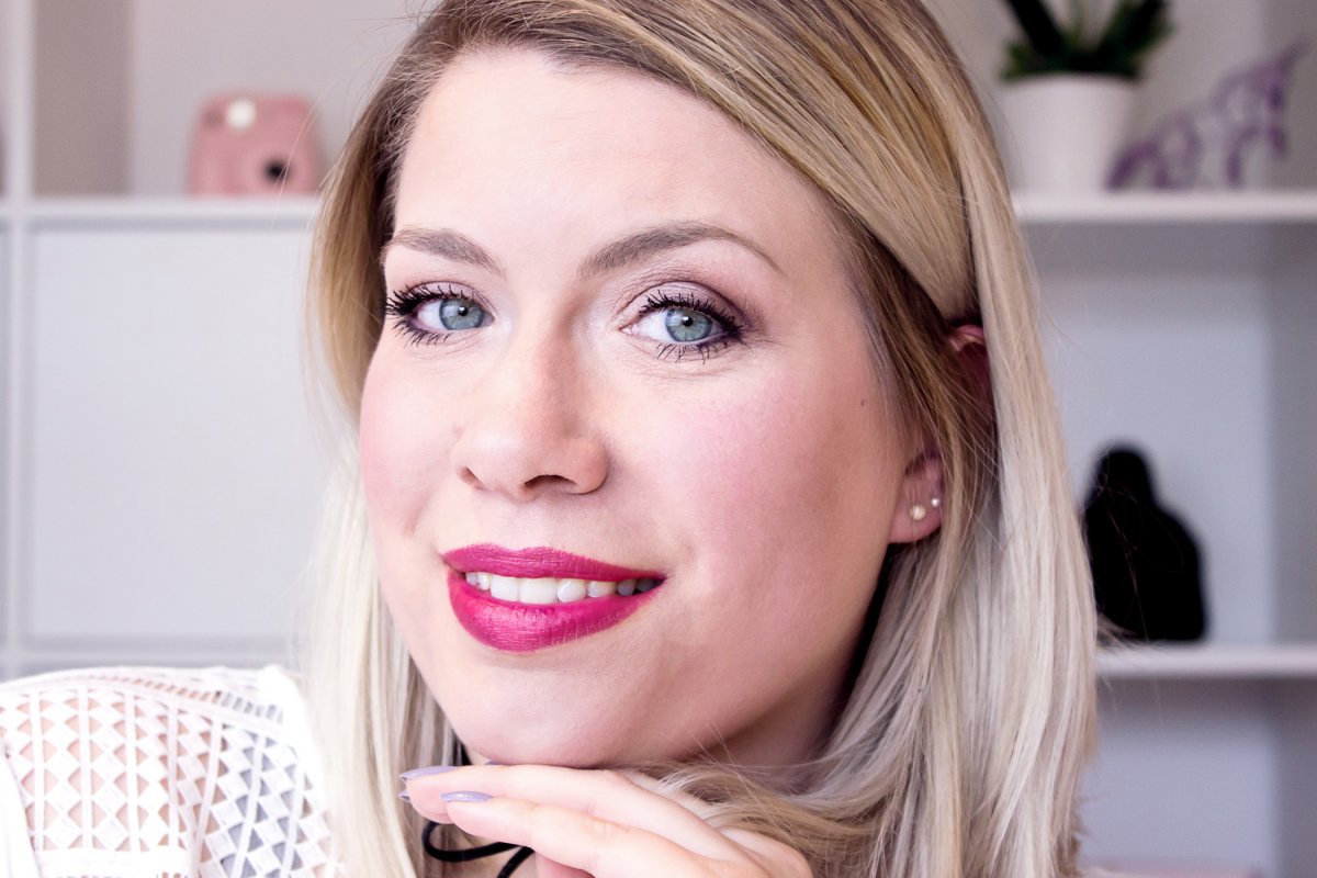 Frühlings-Lippenstifte für Brünette: Drogerie vs. Highend, Kleidermaedchen Modeblog, Magazin, erfurt, thueringen, berlin, fashionblog, kleidermaedchen.de, Influencer Marketing und Kommunikation, Beauty, Typgerecht, Mac Morange, Catrice Lip Dresser The King's Peach, missesviolet