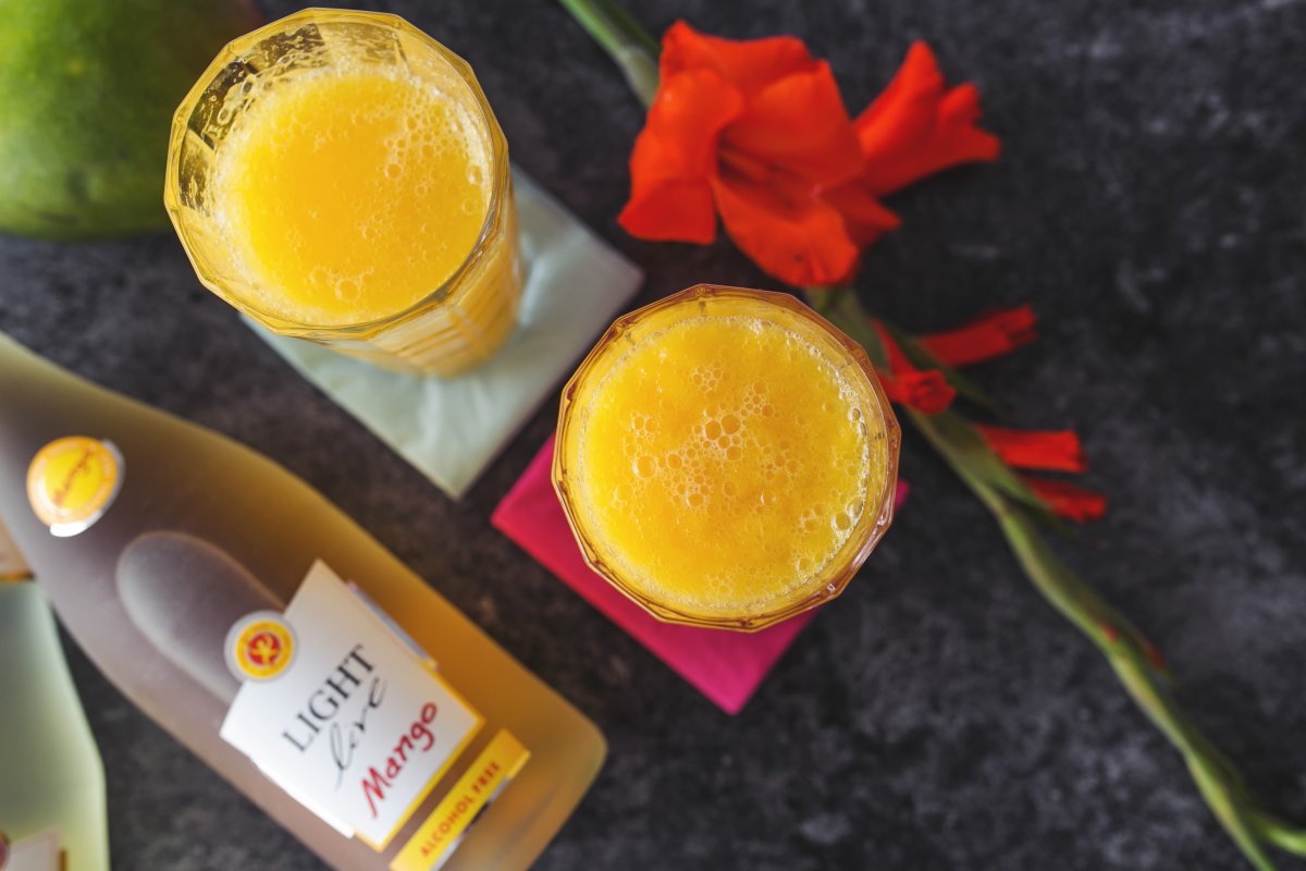 Vegetarische Frühstücksrezepte mit Light live Mango, alkoholfreies Frühstück mit Light live Sparklings, alkoholfreier Sekt, Light live alkoholfreier Genuss, Apfel-Bananen-Walnuss-Porrdige, Joghurt mit Mango, Erdbeeren und Banane, vegetarische Toast Muffins mit Tomate und Ei, Mango Sorbet mit Mango Light live Sekt, Frühstücksideen, Foodblog, Food Blog, Lifestyle Blog, Lifestyleblog, Lifestyle Magazin, kleidermaedchen.de, Blogazine, Modeblog, Fashionblog, Erfurt, Thueringen, Leipzig, Influencer Marketing und Kommunikation, Creator