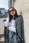 Herbst Outfit mit Blazer, H&M Mom Jeans, Zara Pumps, Matt & Hat Baxtor Bag, Herbst Outfit mit weißer Bluse, Outfit Ideen, Outfit mit Tom Jeans, Pumps, Modetrend Herbst 2017, www.kleidermaedchen.de, Modeblog, Mode Blog, Erfurt, Stella McCartney Sonnenbrille, Thüringen, Fashion Blog, Magazin, Blogazine, Influencer Marketing und Kommunikation, Social Media Marketing, Fashion Magazin, Outfit Blog, Outfit 2017, Streetstyle, Pinterest Outfit Inspiration