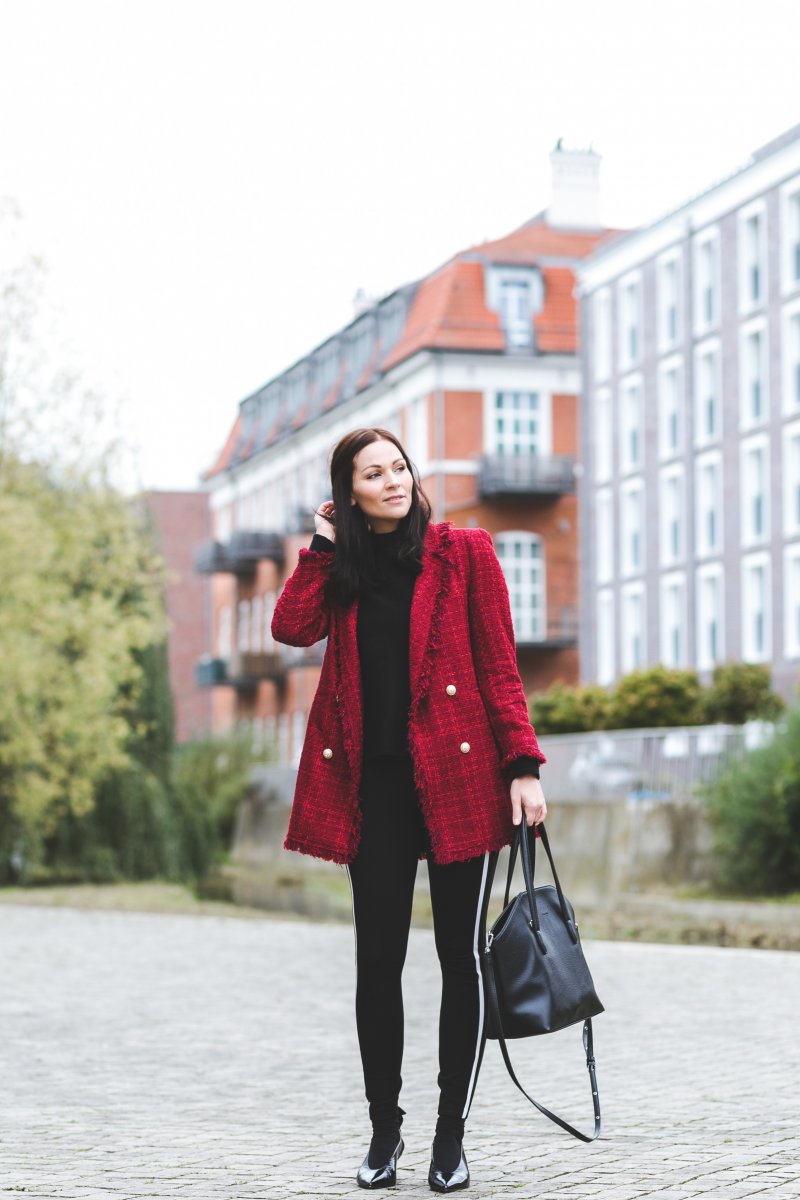 Herbst Outfit mit Tweedblazer, Zara Pumps, Matt & Nat Baxter Bag, Herbst Outfit mit Streifen Leggings, Outfit Ideen, Outfit mit Leggings, Modetrend Herbst, Blazer, Calzedonia Socken, www.kleidermaedchen.de, Modeblog, Mode Blog, Erfurt, Thüringen, Fashion Blog, Magazin, Blogazine, Influencer Marketing und Kommunikation, Social Media Marketing, Fashion Magazin, Outfit Blog, Outfit 2017, Streetstyle, Pinterest Outfit Inspiration