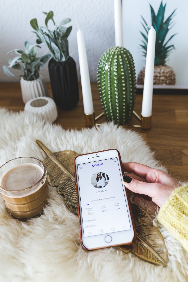 Badoo App, Online Dating, Freundschaften, Kennenlernen, Badoo Network, Single, Beziehung, Daten, Verlieben, Modeblog Fashionblog, Beautyblog, Lifestyleblog, Erfurt und Berlin, kleidermaedchen.de, Influencer Marketing und Kommunikation