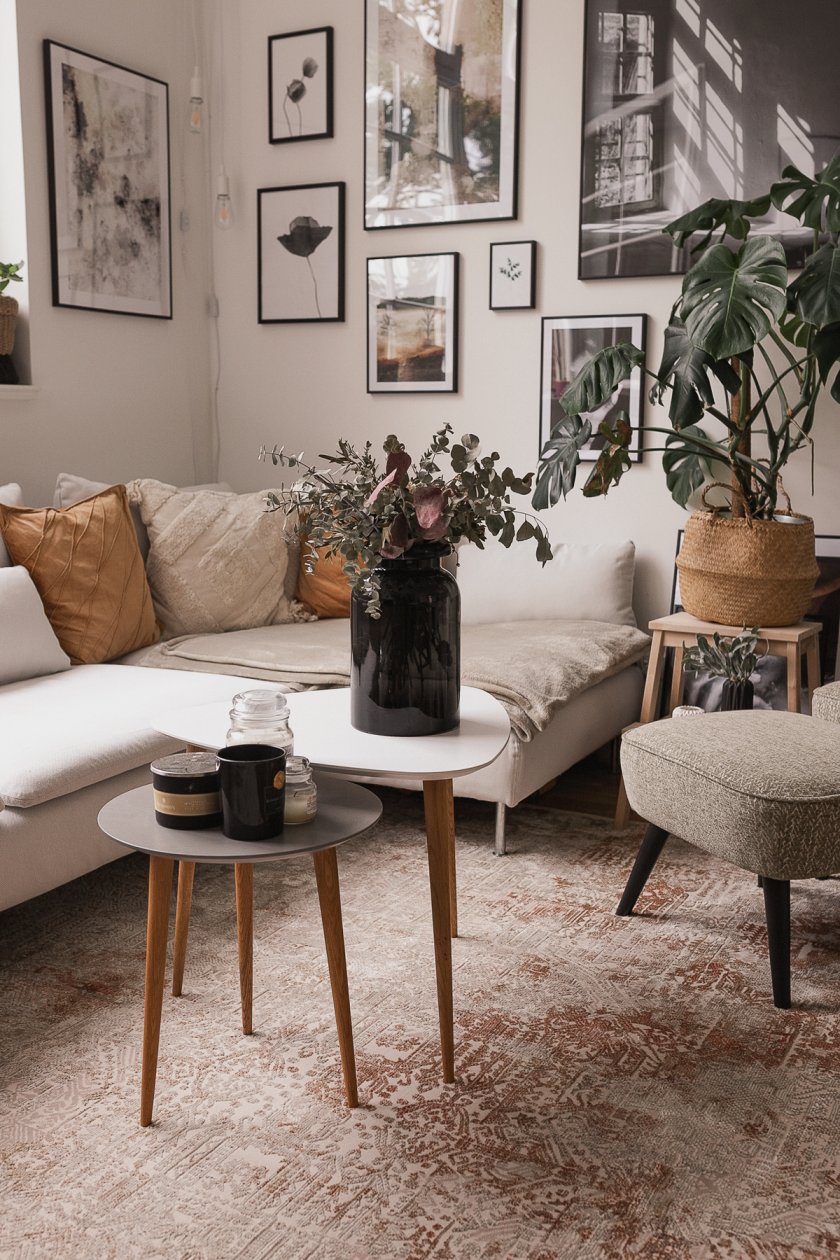 Auf dem Interior- und Lifestyleblog zeige ich ein Wohnzimmer Update. Ich zeige euch meinen neuen Vintage-Teppich von Outlet-Teppiche.de und verrate, wie ich den passenden Teppich für meine Wohnung gefunden habe. www.kleidermaedchen.de #Wohnzimmer #gemuetlichwohnen #wohninspiration #interiorblog #lifestyleblog #outletteppiche #vintageteppich