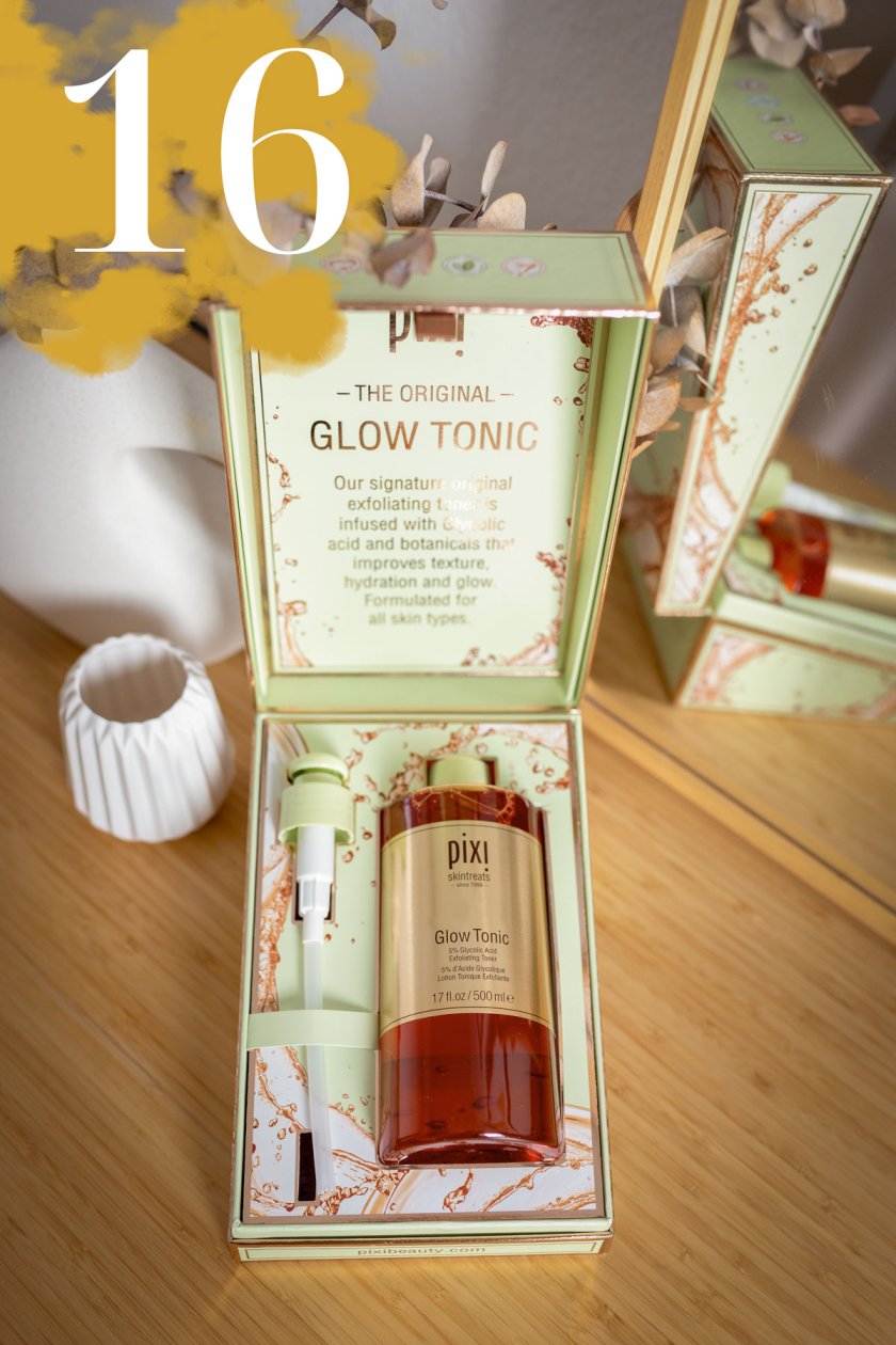 Geschenkideen für Beautyliebhaber zu Weihnachten. Mit dem Pixi Glow Tonic wird deine Haut strahlend schön. Adventskalender Gewinnspiel. / www.kleidermaedchen.de Kleidermaedchen Mode Interior Beauty Lifestyle Food Blog Leipzig Berlin, Adventskalender 2021, die schönsten Adventskalender, Gewinnspiel, Verlosung, kleidermaedchen.de